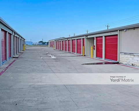 Source URL: https://cdnsc.rentcafe.com/dmslivecafe/3/1078746/1078746-1-4.jpg?width=-1&height=385&quality=80