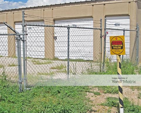 Source URL: https://cdnsc.rentcafe.com/dmslivecafe/3/1078759/1078759-1-5.jpg?width=-1&height=385&quality=80