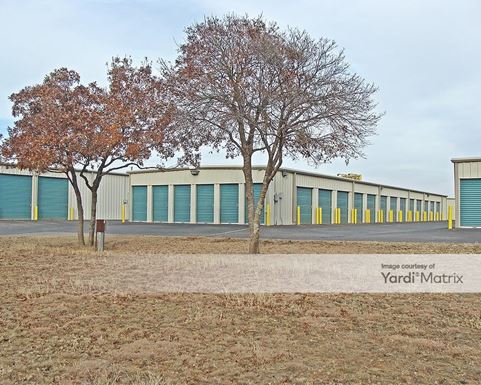 Source URL: https://cdnsc.rentcafe.com/dmslivecafe/3/1078762/1078762-1-4.jpg?width=-1&height=385&quality=80