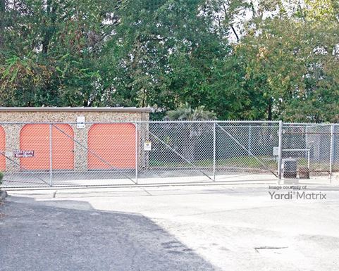 Source URL: https://cdnsc.rentcafe.com/dmslivecafe/3/1078798/1078798-1-2.jpg?width=-1&height=385&quality=80