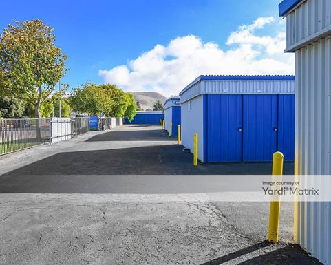 Source URL: https://cdnsc.rentcafe.com/dmslivecafe/3/1078811/1078811-1-4.jpg?width=-1&height=385&quality=80