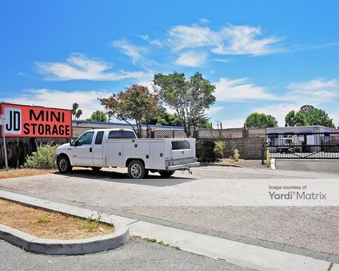 Source URL: https://cdnsc.rentcafe.com/dmslivecafe/3/1078833/1078833-1-2.jpg?width=-1&height=385&quality=80