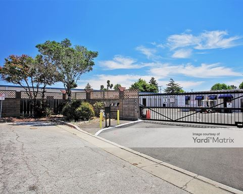 Source URL: https://cdnsc.rentcafe.com/dmslivecafe/3/1078833/1078833-1-3.jpg?width=-1&height=385&quality=80