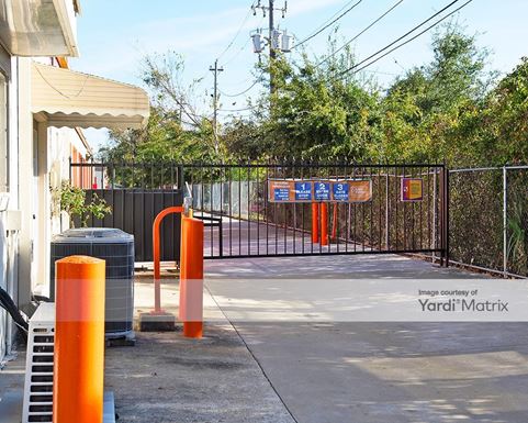 Source URL: https://cdnsc.rentcafe.com/dmslivecafe/3/1078846/1078846-1-2.jpg?width=-1&height=385&quality=80