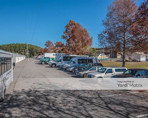 Source URL: https://cdnsc.rentcafe.com/dmslivecafe/3/1078868/1078868-1-4.jpg?width=-1&height=385&quality=80