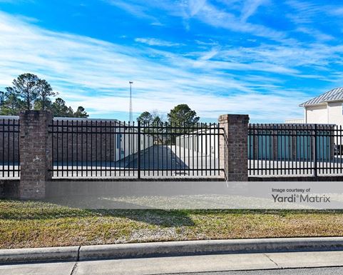 Source URL: https://cdnsc.rentcafe.com/dmslivecafe/3/1078875/1078875-1-4.jpg?width=-1&height=385&quality=80