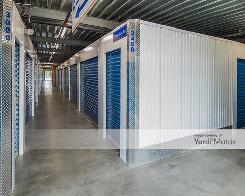 Source URL: https://cdnsc.rentcafe.com/dmslivecafe/3/1078882/1078882-1-4.jpg?width=-1&height=385&quality=80