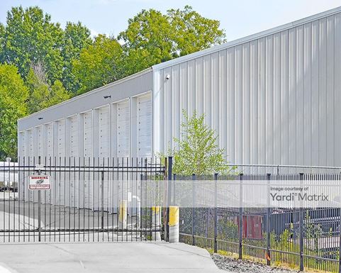 Source URL: https://cdnsc.rentcafe.com/dmslivecafe/3/1078919/1078919-1-3.jpg?width=-1&height=385&quality=80