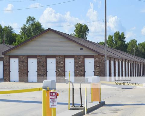 Source URL: https://cdnsc.rentcafe.com/dmslivecafe/3/1078920/1078920-1-3.jpg?width=-1&height=385&quality=80