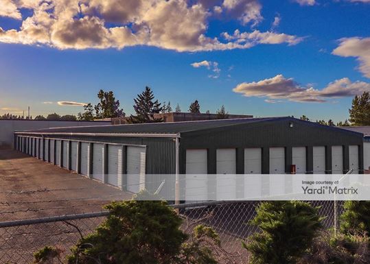 Source URL: https://cdnsc.rentcafe.com/dmslivecafe/3/1078930/1078930-1-3.jpg?width=-1&height=385&quality=80