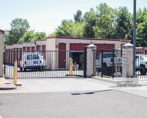 Source URL: https://cdnsc.rentcafe.com/dmslivecafe/3/1078941/1078941-1-3.jpg?width=-1&height=385&quality=80