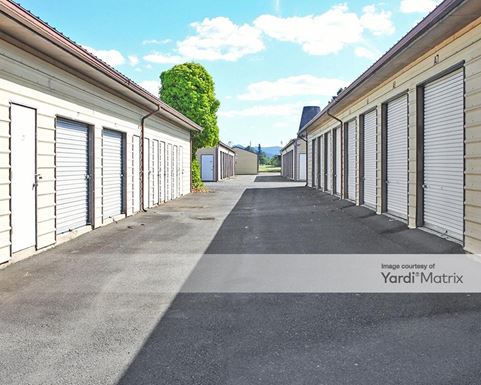 Source URL: https://cdnsc.rentcafe.com/dmslivecafe/3/1078945/1078945-1-3.jpg?width=-1&height=385&quality=80