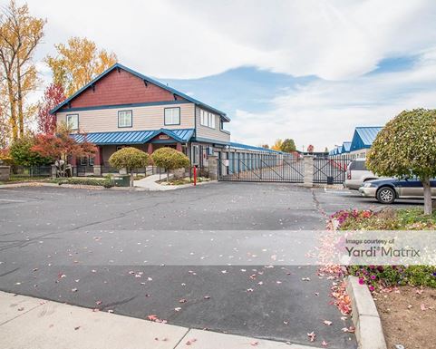 Source URL: https://cdnsc.rentcafe.com/dmslivecafe/3/1078954/1078954-1-5.jpg?width=-1&height=385&quality=80