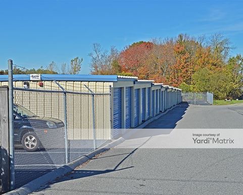 Source URL: https://cdnsc.rentcafe.com/dmslivecafe/3/1078971/1078971-1-4.jpg?width=-1&height=385&quality=80