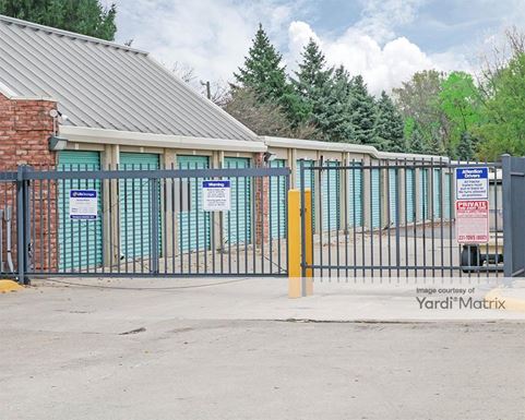 Source URL: https://cdnsc.rentcafe.com/dmslivecafe/3/1078989/1078989-1-5.jpg?width=-1&height=385&quality=80