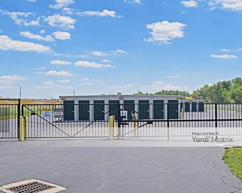 Source URL: https://cdnsc.rentcafe.com/dmslivecafe/3/1078997/1078997-1-2.jpg?width=-1&height=385&quality=80