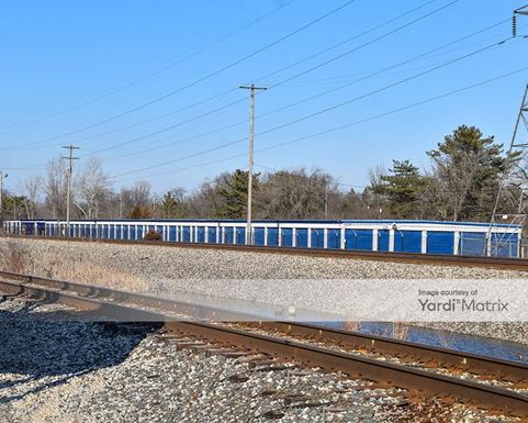 Source URL: https://cdnsc.rentcafe.com/dmslivecafe/3/1079004/1079004-1-3.jpg?width=-1&height=385&quality=80