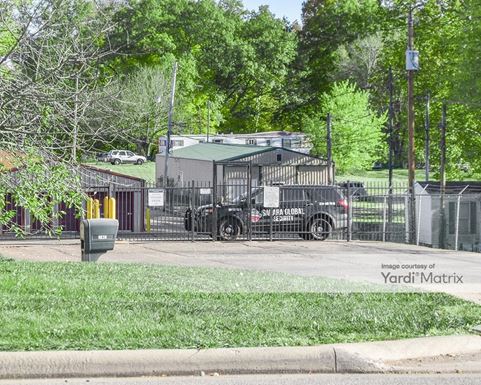 Source URL: https://cdnsc.rentcafe.com/dmslivecafe/3/1079005/1079005-1-5.jpg?width=-1&height=385&quality=80