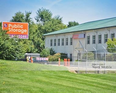 Storage Units for Rent available at 4350 South Hamilton Road, Groveport, OH 43125