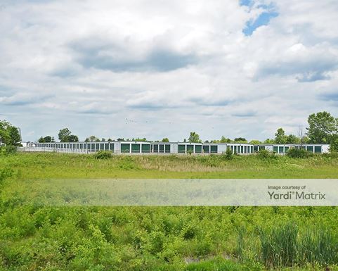 Source URL: https://cdnsc.rentcafe.com/dmslivecafe/3/1079023/1079023-1-5.jpg?width=-1&height=385&quality=80