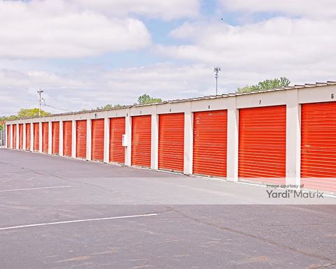 Source URL: https://cdnsc.rentcafe.com/dmslivecafe/3/1079025/1079025-1-5.jpg?width=-1&height=385&quality=80