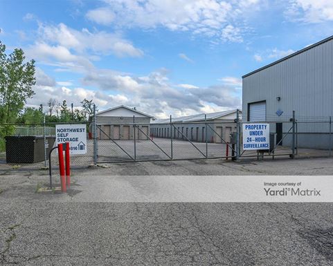 Source URL: https://cdnsc.rentcafe.com/dmslivecafe/3/1079042/1079042-1-3.jpg?width=-1&height=385&quality=80