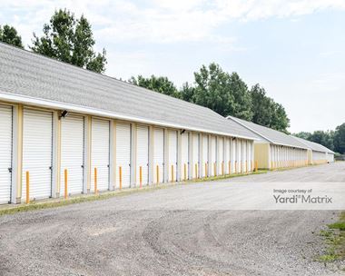 Storage Units for Rent available at 5021 Apple Avenue, Muskegon, MI 49442