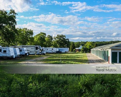 Source URL: https://cdnsc.rentcafe.com/dmslivecafe/3/1079052/1079052-1-5.jpg?width=-1&height=385&quality=80