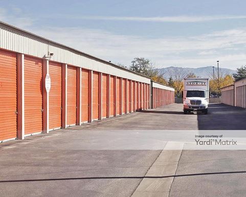 Source URL: https://cdnsc.rentcafe.com/dmslivecafe/3/1079114/1079114-1-3.jpg?width=-1&height=385&quality=80