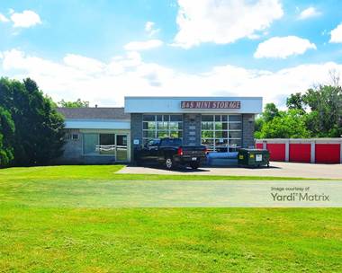 Storage Units for Rent available at 5255 Southwestern Blvd, Hamburg, NY 14075