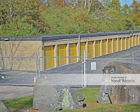 Source URL: https://cdnsc.rentcafe.com/dmslivecafe/3/1079157/1079157-1-4.jpg?width=-1&height=385&quality=80