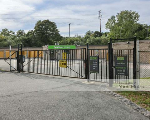 Source URL: https://cdnsc.rentcafe.com/dmslivecafe/3/1079157/1079157-1-6.jpg?width=-1&height=385&quality=80