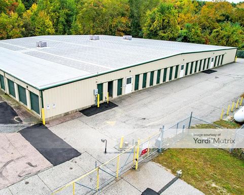 Source URL: https://cdnsc.rentcafe.com/dmslivecafe/3/1079163/1079163-1-5.jpg?width=-1&height=385&quality=80