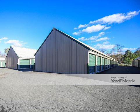 Source URL: https://cdnsc.rentcafe.com/dmslivecafe/3/1079175/1079175-1-4.jpg?width=-1&height=385&quality=80