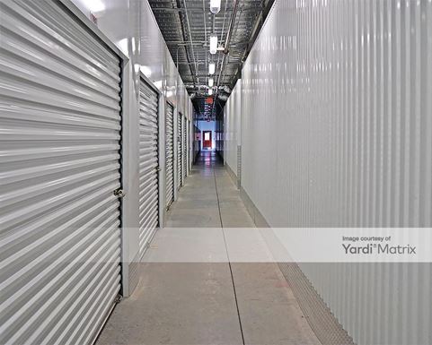 Source URL: https://cdnsc.rentcafe.com/dmslivecafe/3/1079214/1079214-1-5.jpg?width=-1&height=385&quality=80