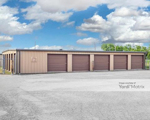 Source URL: https://cdnsc.rentcafe.com/dmslivecafe/3/1079267/1079267-1-1.jpg?width=-1&height=385&quality=80