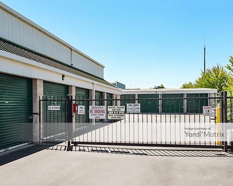 Source URL: https://cdnsc.rentcafe.com/dmslivecafe/3/1079276/1079276-1-6.jpg?width=-1&height=385&quality=80