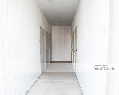 Source URL: https://cdnsc.rentcafe.com/dmslivecafe/3/1079282/1079282-1-4.jpg?width=-1&height=385&quality=80