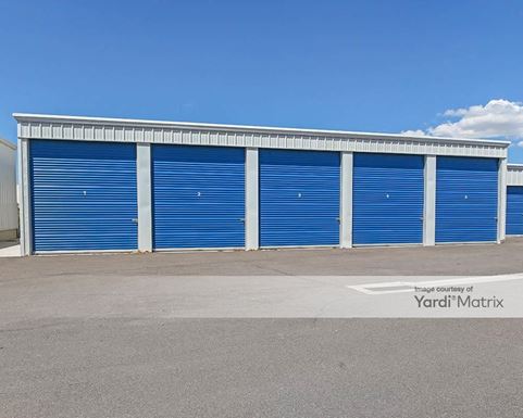 Source URL: https://cdnsc.rentcafe.com/dmslivecafe/3/1079312/1079312-1-3.jpg?width=-1&height=385&quality=80