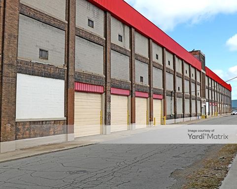 Source URL: https://cdnsc.rentcafe.com/dmslivecafe/3/1079321/1079321-1-5.jpg?width=-1&height=385&quality=80