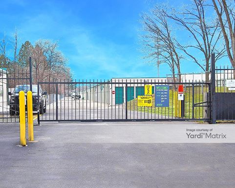 Source URL: https://cdnsc.rentcafe.com/dmslivecafe/3/1079322/1079322-1-2.jpg?width=-1&height=385&quality=80