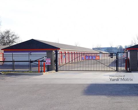 Source URL: https://cdnsc.rentcafe.com/dmslivecafe/3/1079323/1079323-1-3.jpg?width=-1&height=385&quality=80