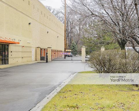 Source URL: https://cdnsc.rentcafe.com/dmslivecafe/3/1079339/1079339-1-3.jpg?width=-1&height=385&quality=80