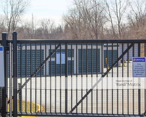 Source URL: https://cdnsc.rentcafe.com/dmslivecafe/3/1079347/1079347-1-3.jpg?width=-1&height=385&quality=80