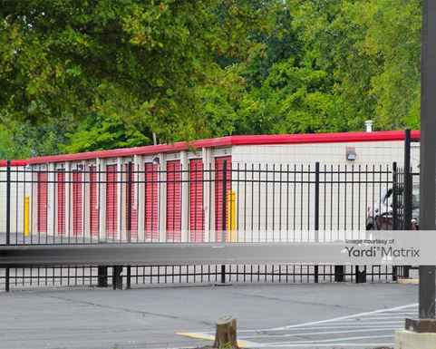 Source URL: https://cdnsc.rentcafe.com/dmslivecafe/3/1079351/1079351-1-4.jpg?width=-1&height=385&quality=80