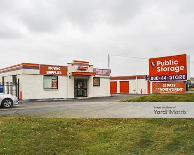 Storage Units for Rent available at 322 East Maple Road, Troy, MI 48083