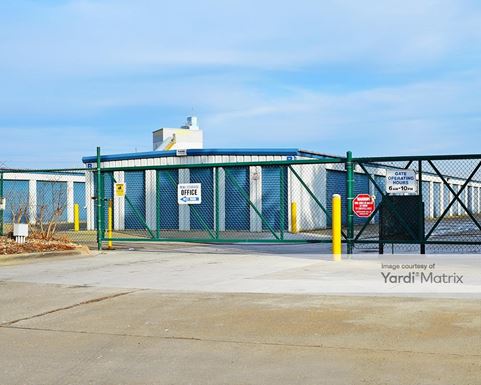 Source URL: https://cdnsc.rentcafe.com/dmslivecafe/3/1079359/1079359-1-2.jpg?width=-1&height=385&quality=80