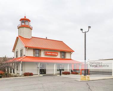 Storage Units for Rent available at 2500 East 10 Mile Road, Warren, MI 48091