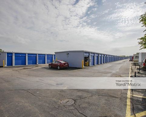 Source URL: https://cdnsc.rentcafe.com/dmslivecafe/3/1079370/1079370-1-5.jpg?width=-1&height=385&quality=80