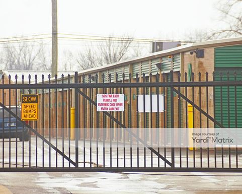 Source URL: https://cdnsc.rentcafe.com/dmslivecafe/3/1079371/1079371-1-3.jpg?width=-1&height=385&quality=80